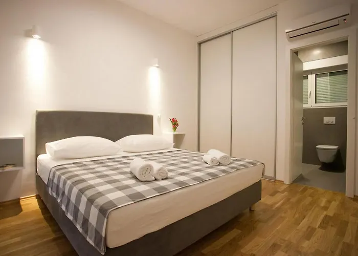 Crystal Blue Rogoznica (Sibenik-Knin)